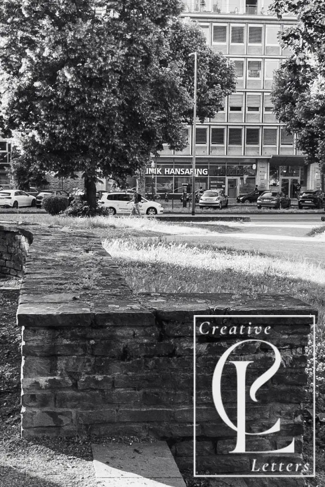 L auf der Mauer auf der Lauer