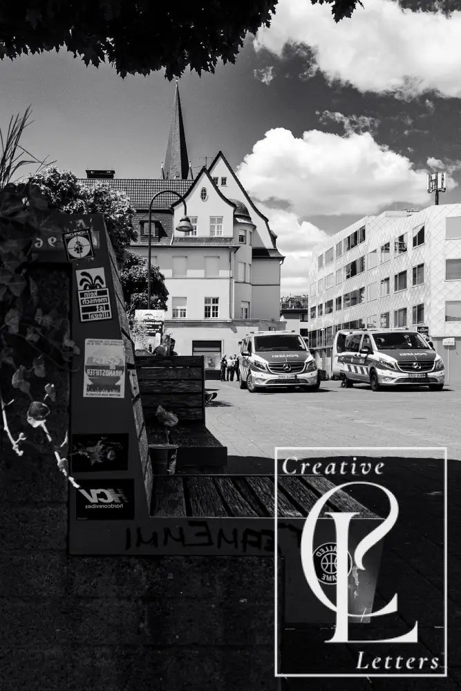 L mit Freund und Helfer