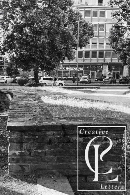L auf der Mauer auf der Lauer